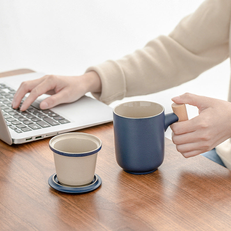 Tea Infuser Cup with Ergo Handle